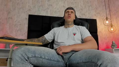     online show from 12, 12, 2024