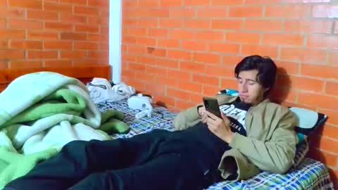 Snapshot of johan70nsexy chatting on 9, 7, 2026 johan70nsexy online show from 9, 7, 2026