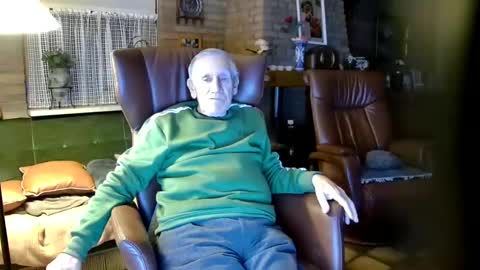 Snapshot of johan7_heet chatting on 5, 12, 2024 johan7 heet online show from 5, 12, 2024