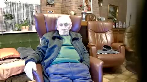 Snapshot of johan7_heet chatting on 9, 12, 2024 johan7 heet online show from 9, 12, 2024