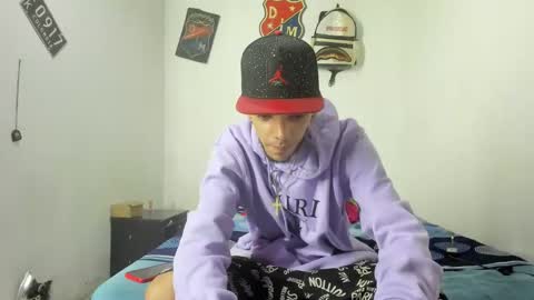 Snapshot of johan_and_antonella chatting on 13, 1, 2025 johan_and_antonella online show from 13, 1, 2025