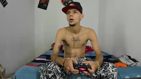 Snapshot of johan_and_antonella chatting on 30, 1, 2025 johan_and_antonella online show from 30, 1, 2025