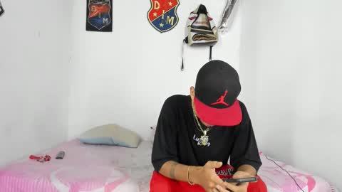 Snapshot of johan_and_antonella chatting on 30, 9, 2025 johan_and_antonella online show from 30, 9, 2025