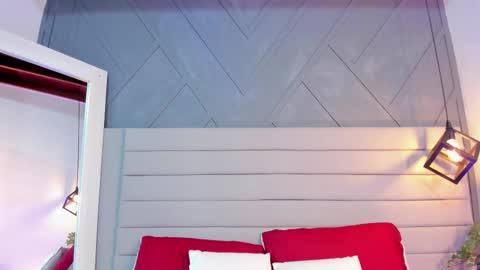 Johan  online show from 4, 12, 2025