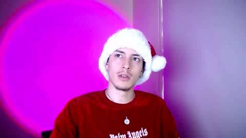 Snapshot of johan_parker222 chatting on 17, 12, 2025 johan_parker222 online show from 17, 12, 2025