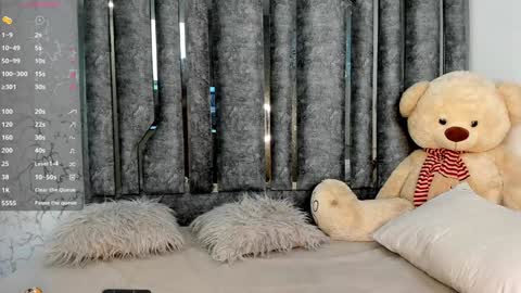 johana fox online show from 30, 12, 2024