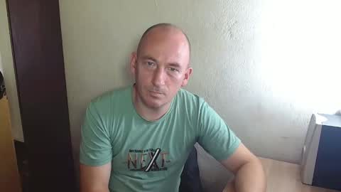 Snapshot of johanbarker chatting on 13, 10, 2025 Johan online show from 13, 10, 2025