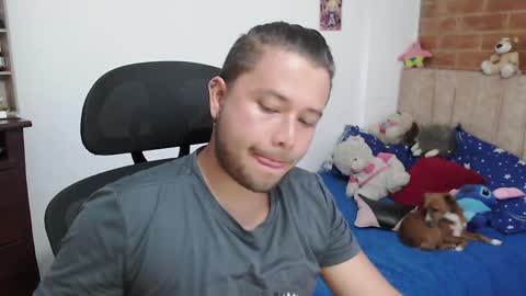 Snapshot of johanleonsweetboy chatting on 20, 5, 2026 JOHAN independient model online show from 20, 5, 2026