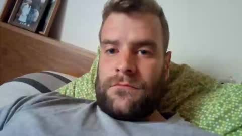 Snapshot of johannesu3 chatting on 19, 10, 2025 johannesu3 online show from 19, 10, 2025