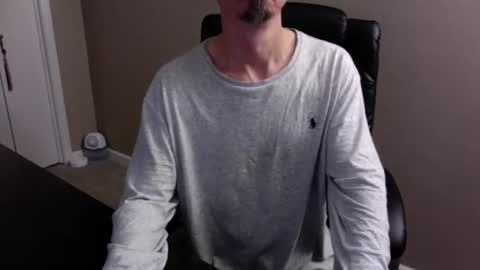 john757533 online show from 10, 12, 2024