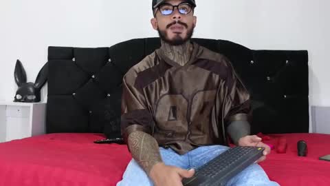 John  online show from 1, 3, 2025