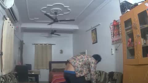 john_desihunk online show from 17, 12, 2024