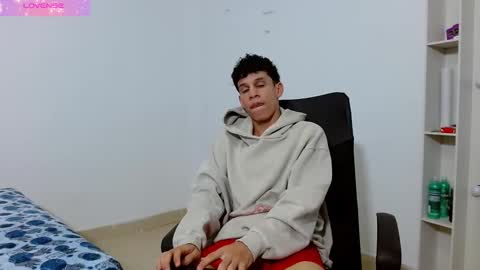 john_ssnow29 online show from 10, 3, 2025