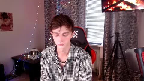 Snapshot of john_winx chatting on 4, 4, 2026 john_winx online show from 4, 4, 2026
