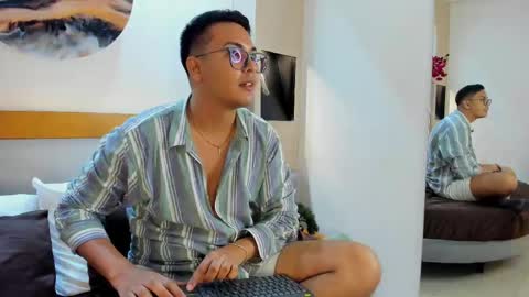 Snapshot of johnbelrose chatting on 8, 10, 2025 johnbelrose online show from 8, 10, 2025