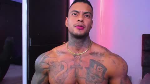 Snapshot of johnbelt_ chatting on 4, 11, 2025 john belt online show from 4, 11, 2025