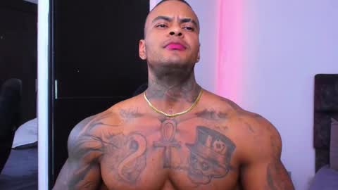 Snapshot of johnbelt_ chatting on 18, 11, 2025 john belt online show from 18, 11, 2025