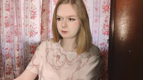 SofiaOweenss online show from 2, 4, 2026