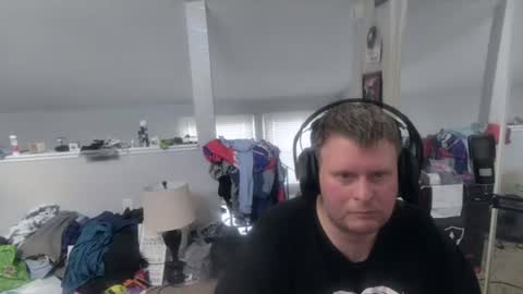 Snapshot of johnfernandez784 chatting on 19, 6, 2026 johnfernandez784 online show from 19, 6, 2026