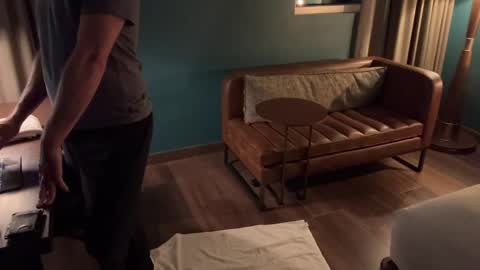 J online show from 7, 12, 2024