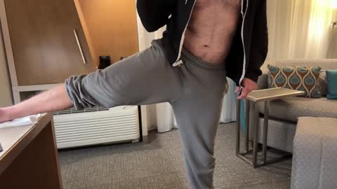 J online show from 3, 2, 2025