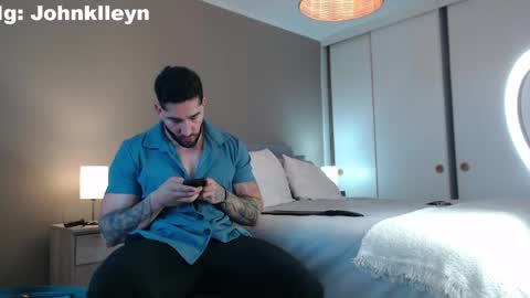 Snapshot of johnklleyn chatting on 22, 4, 2026 john online show from 22, 4, 2026