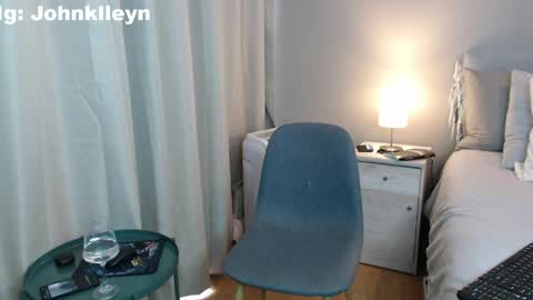 Snapshot of johnklleyn chatting on 27, 4, 2026 john online show from 27, 4, 2026