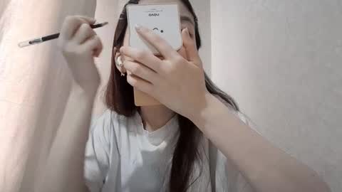 Snapshot of johnmerli chatting on 4, 12, 2025 Molly online show from 4, 12, 2025