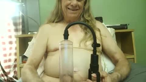 johnnieq1971 online show from 24, 5, 2026