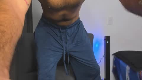 Snapshot of johnny_bravo777 chatting on 11, 2, 2025 johnny_bravo777 online show from 11, 2, 2025