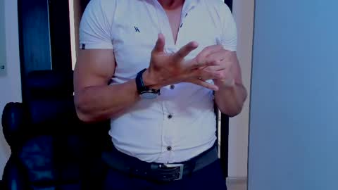 Snapshot of johnny_seens1 chatting on 2, 6, 2026 Johnny online show from 2, 6, 2026