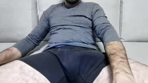 Snapshot of johnny_yaa chatting on 3, 2, 2026 johnny_yaa online show from 3, 2, 2026