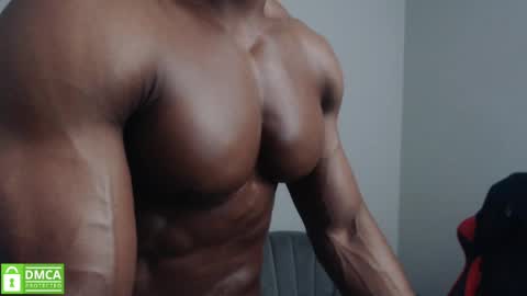 Snapshot of johnnydolce50 chatting on 27, 4, 2026 MASTER OF SUBS BETA SLAVES online show from 27, 4, 2026