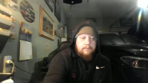 Snapshot of johnnydub3685 chatting on 12, 1, 2025 johnnydub3685 online show from 12, 1, 2025