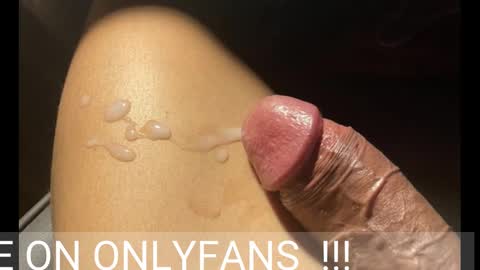 Johnnystrongarms                 online show from 4, 12, 2024