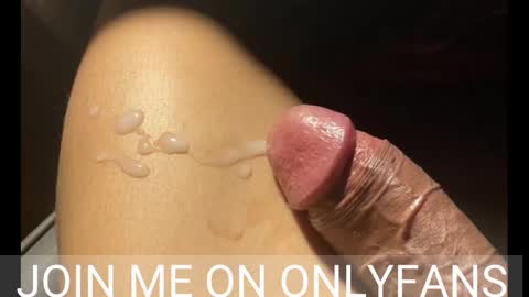 Johnnystrongarms                 online show from 7, 1, 2025