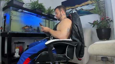 Snapshot of johnnygrayson_ chatting on 10, 6, 2026 JOHNNY online show from 10, 6, 2026