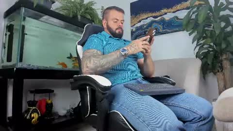 Snapshot of johnnygrayson_ chatting on 4, 8, 2026 JOHNNY online show from 4, 8, 2026