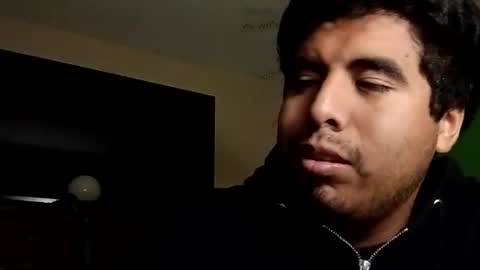 Snapshot of johnnyleos chatting on 7, 7, 2026 johnnyleos online show from 7, 7, 2026
