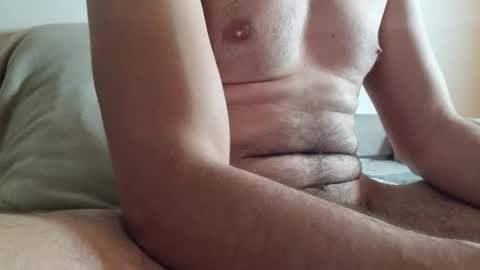 Snapshot of johnnyrae chatting on 27, 2, 2025 JohnnyRae online show from 27, 2, 2025