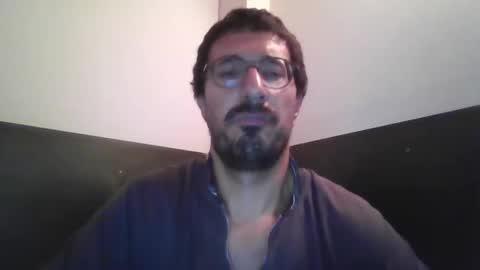 Snapshot of johnparis7575 chatting on 12, 9, 2025 Johnfrench online show from 12, 9, 2025