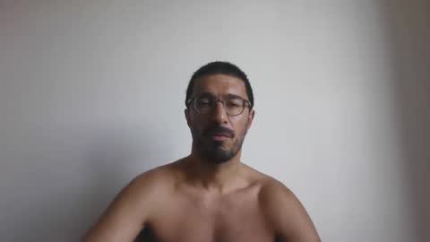 Snapshot of johnparis7575 chatting on 30, 9, 2025 Johnfrench online show from 30, 9, 2025