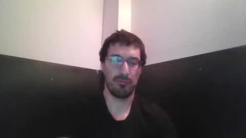 Snapshot of johnparis7575 chatting on 24, 4, 2026 Johnfrench online show from 24, 4, 2026