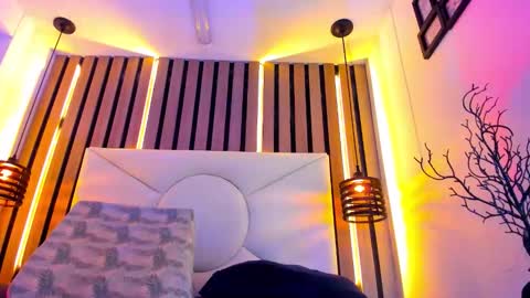 johnsonisaac94  online show from 16, 10, 2025