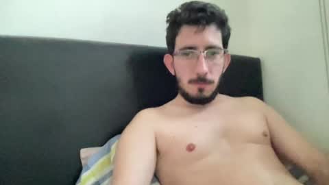Snapshot of johnukber chatting on 28, 6, 2026 John Ukber online show from 28, 6, 2026