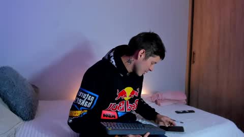johnycooper08 online show from 5, 6, 2026