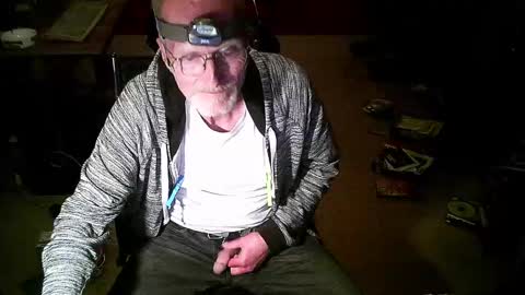 Snapshot of jointhechat chatting on 9, 3, 2025 Dirty Harry online show from 9, 3, 2025