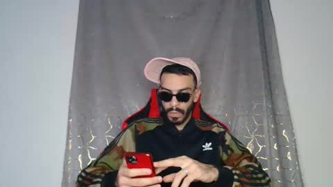 Snapshot of jokerharle1 chatting on 18, 11, 2025 ALICEARABIAN online show from 18, 11, 2025
