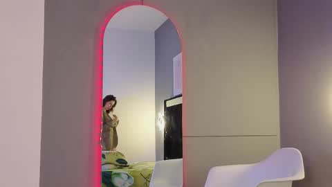 Snapshot of jolie_lov chatting on 19, 2, 2026 jolie_lov online show from 19, 2, 2026