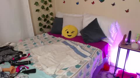 Jolie Mature online show from 7, 12, 2024